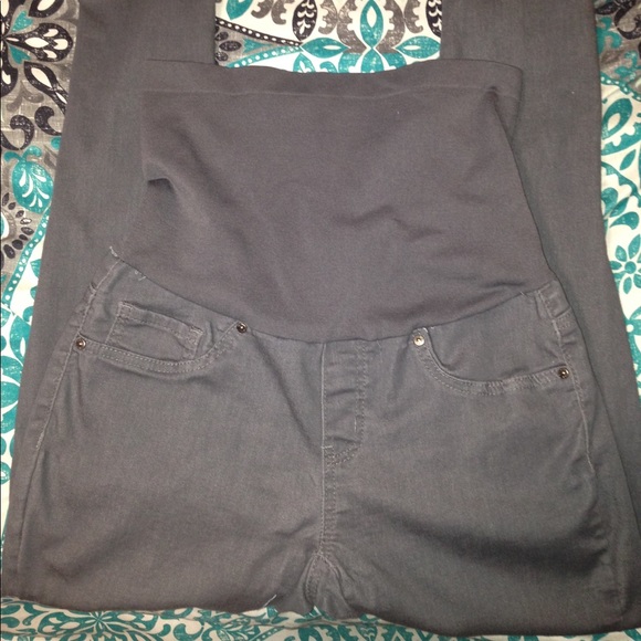 Maternity Jeans - Picture 1 of 2